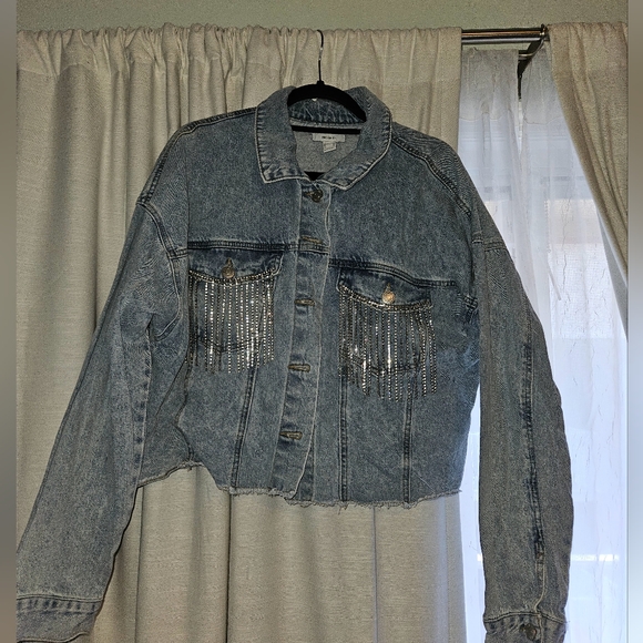 Forever 21 Plus Size Rhinestone Fringe Denim Jacket 1X - Picture 2 of 6